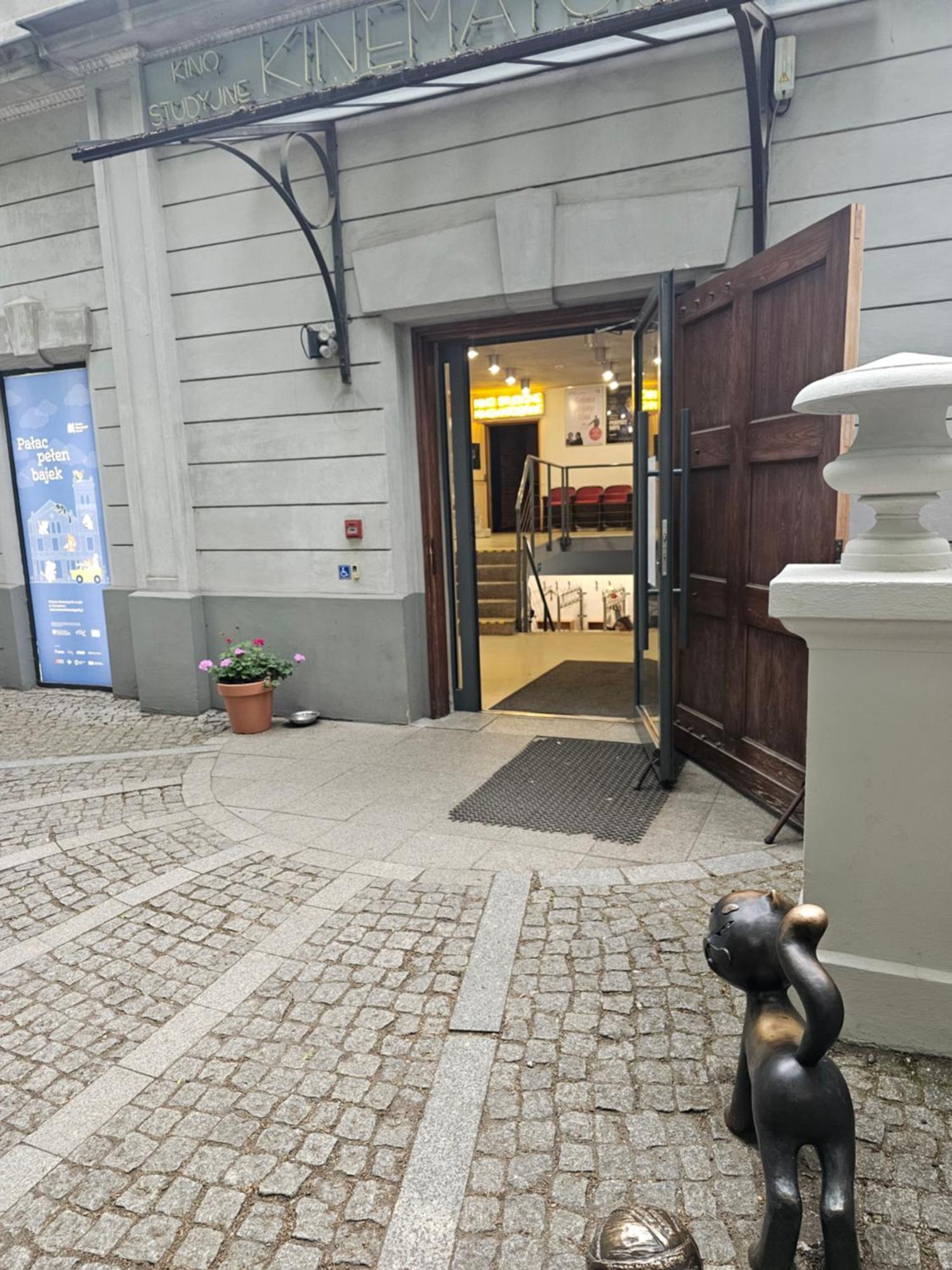 Apartament Przy Szkole Filmowej, Darmowy Parking 罗兹 外观 照片